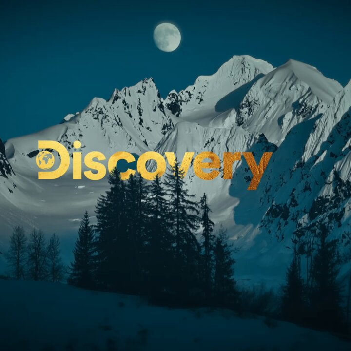 Ready to risk everything ⛏️ Take the plunge when #GoldRush: White Water returns on Friday, April 25 at 8p ET on Discovery