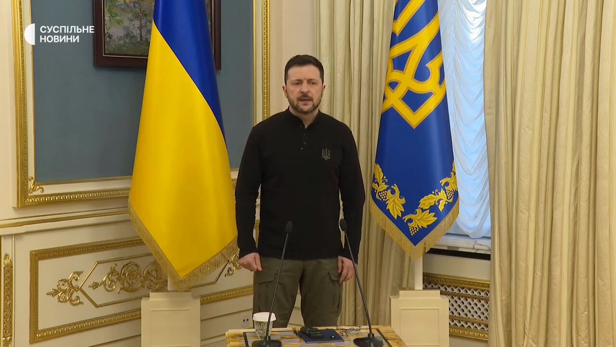 🚨 Zelenskyy: A Russian ballistic strike hit a children’s playground in Kryvyi Rih. “The face of Russia hasn’t changed since the war began—they struck and hit a playground,” he told reporters.