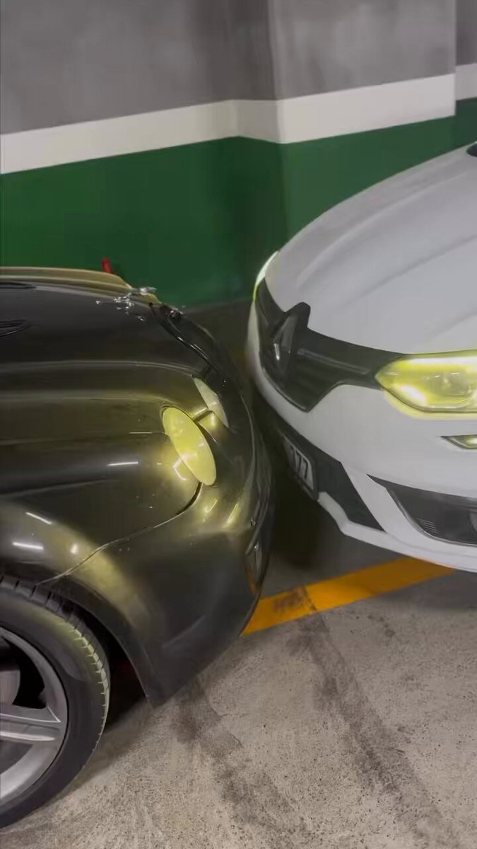 rahat girelim diye tır parkına aracı parkediyoruz lavugun yaptığına bak nufkum tutuldu