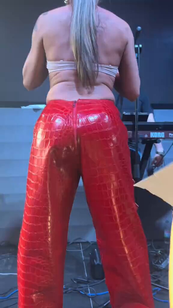 Muškarci, jel vam ovo hot? ☺️