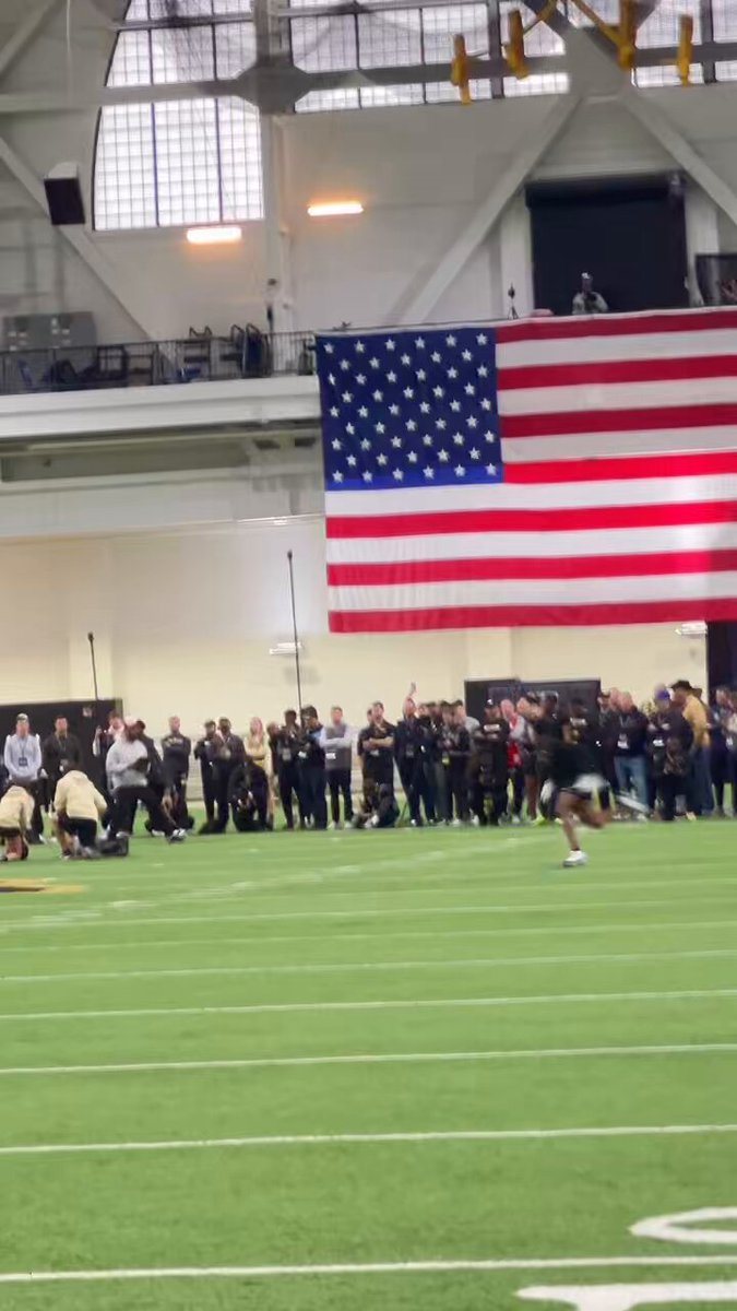 Jimmy Horn Jr. Insane catch and backflip to finish.😳
