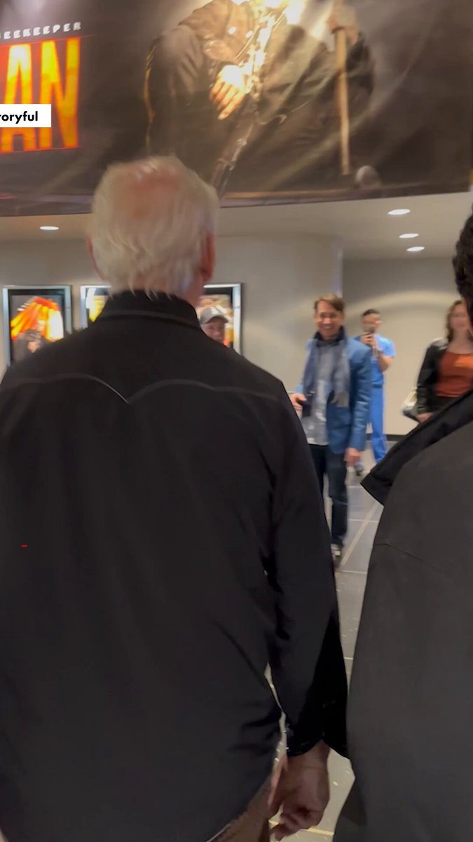 Bill Murray lashes out at pushy fan in NYC movie theater