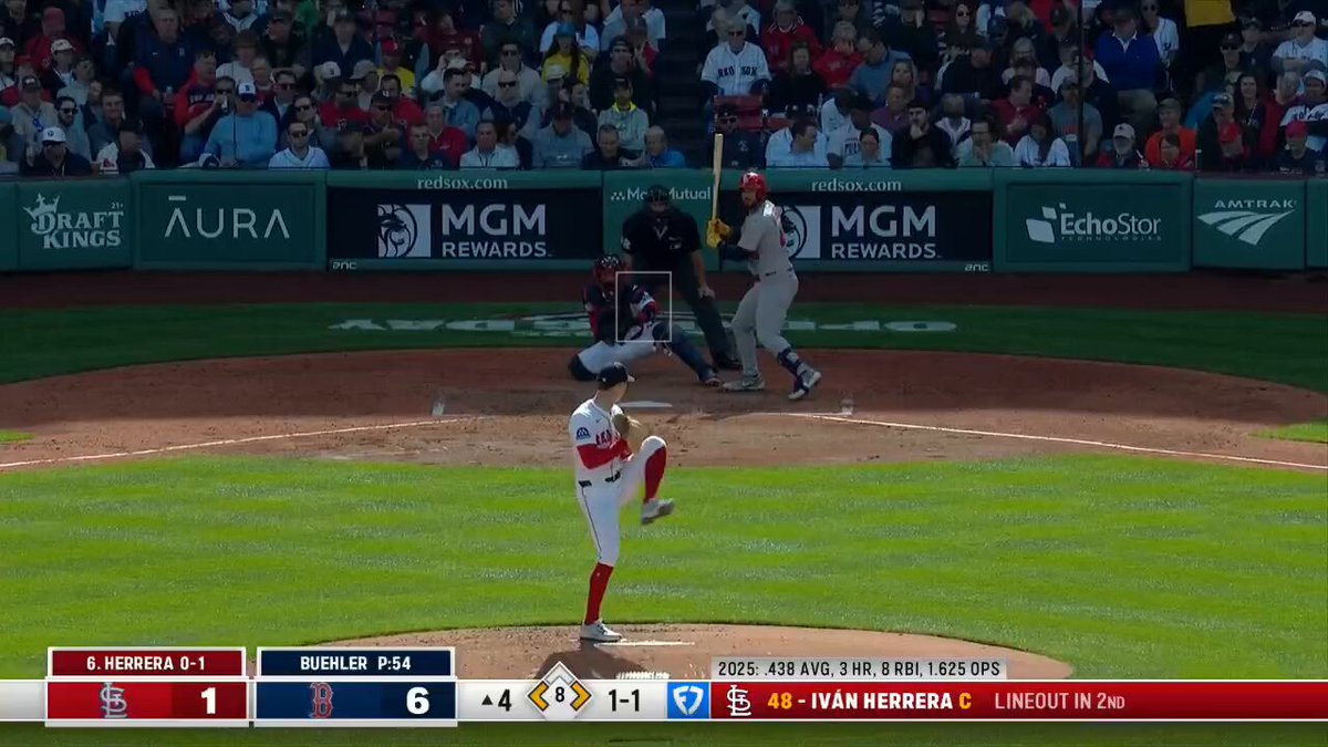 Iván Herrera cranks his 4th homer of the season to bring the St. Louis Cardinals within striking distance!