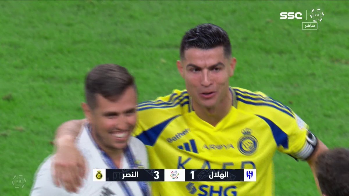 فرحة لاعبي النصر بعد الفوز في الديربي 🟡 #دوري_روشن_السعودي #الهلال_النصر | #SSC