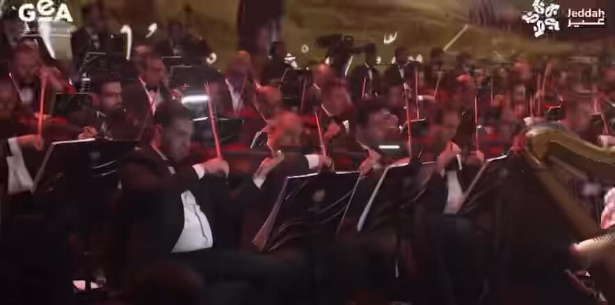 هل سيعود لنا فن "الموّال"؟ جيلنا الحالي لم يسمع الموّال الحقيقي إلا من تسجيلات قديمة ، ويعتقد أنّ ما يسمعه موّال — والحقيقة أنّه أبعد ما يكون عن هذا الفن!