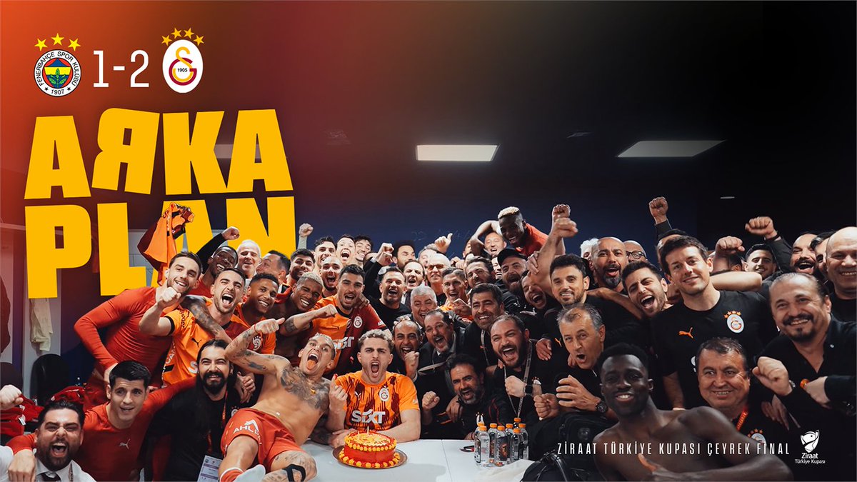 🎥 #ArkaPlan | Fenerbahçe 1-2 Galatasaray 💪 🦁 Kadıköy’deki galibiyetimizden hiçbir yerde görmediğiniz en özel anlar “ŞİMDİ” Galatasaray YouTube Katıl’da 𝐘𝐀𝐘𝐈𝐍𝐃𝐀! 💛❤️ 📲 Tamamını izlemek ve Galatasaray YouTube KATIL üyesi olmak için 👇