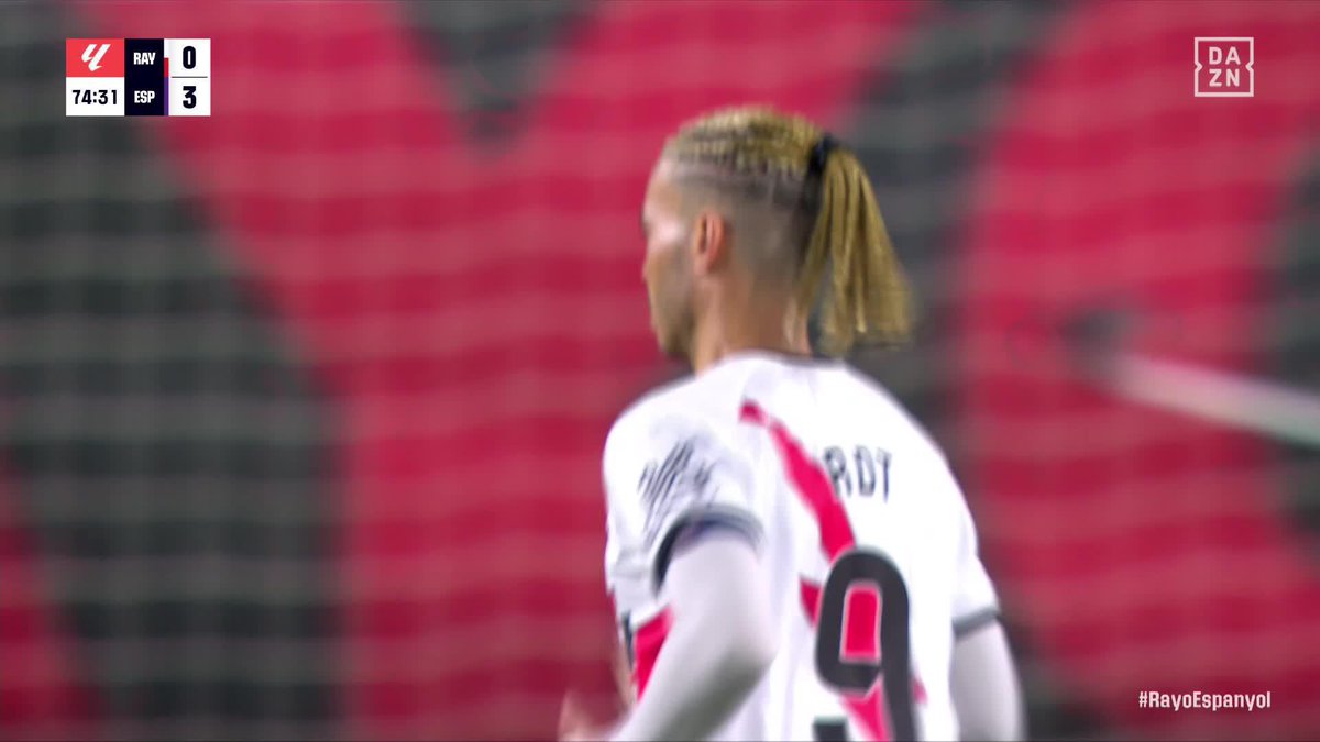El momento en el que RDT debuta en LALIGA esta temporada con el Rayo Vallecano #LALIGAenDAZN ⚽