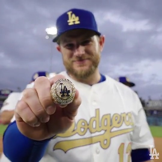 A week ago today, the Champs got their rings. 💍 Go behind the scenes with Max as he gets mic'd up for the ceremony!