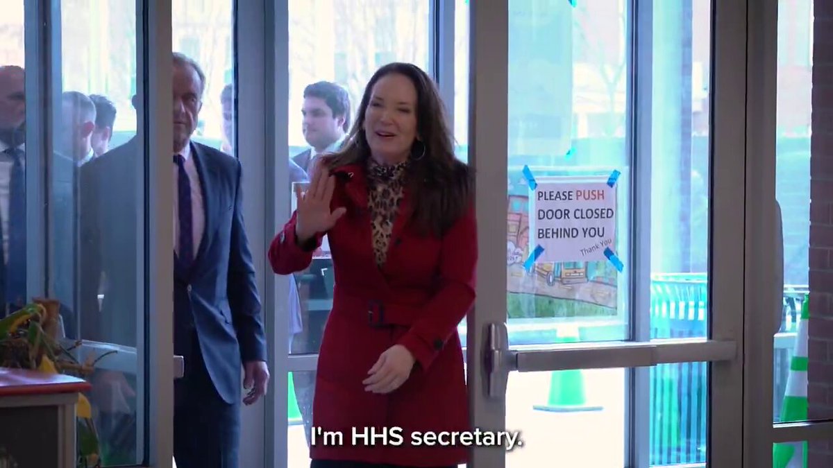 BREAKING 🚨 Robert F. Kennedy Jr visits school in Virginia that has an amazing Nutrition program ❤️ “Wholesome meals play a critical role in boosting students’ academic performance” Make America HEALTHY Again