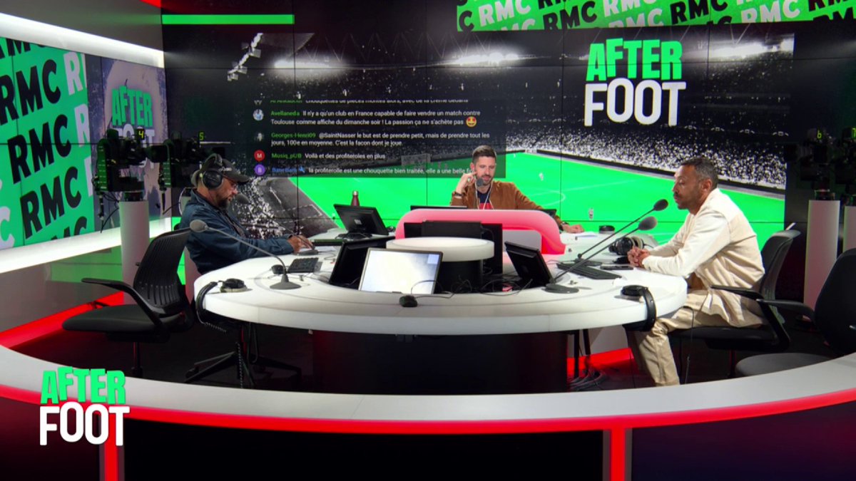 📞 Michel, supporter de l'OGC Nice : "J'ai huit abonnements pour ma société. On était deux au stade, j'ai appelé tous les gens pour donner des places, personne n'a voulu venir. Laissons les clubs au stade plein jouer les coupes d'Europe." #RMCLive