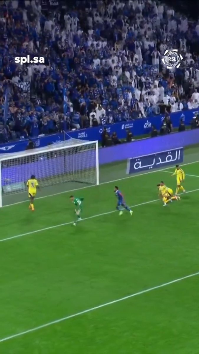 جدار لا يمكن اختراقه 🪨 يا لها من روح لحامي عرين نادي النصر السعودي بينتو 🗣️🇧🇷 #دوري_روشن_السعودي | #ديربي_العاصمة