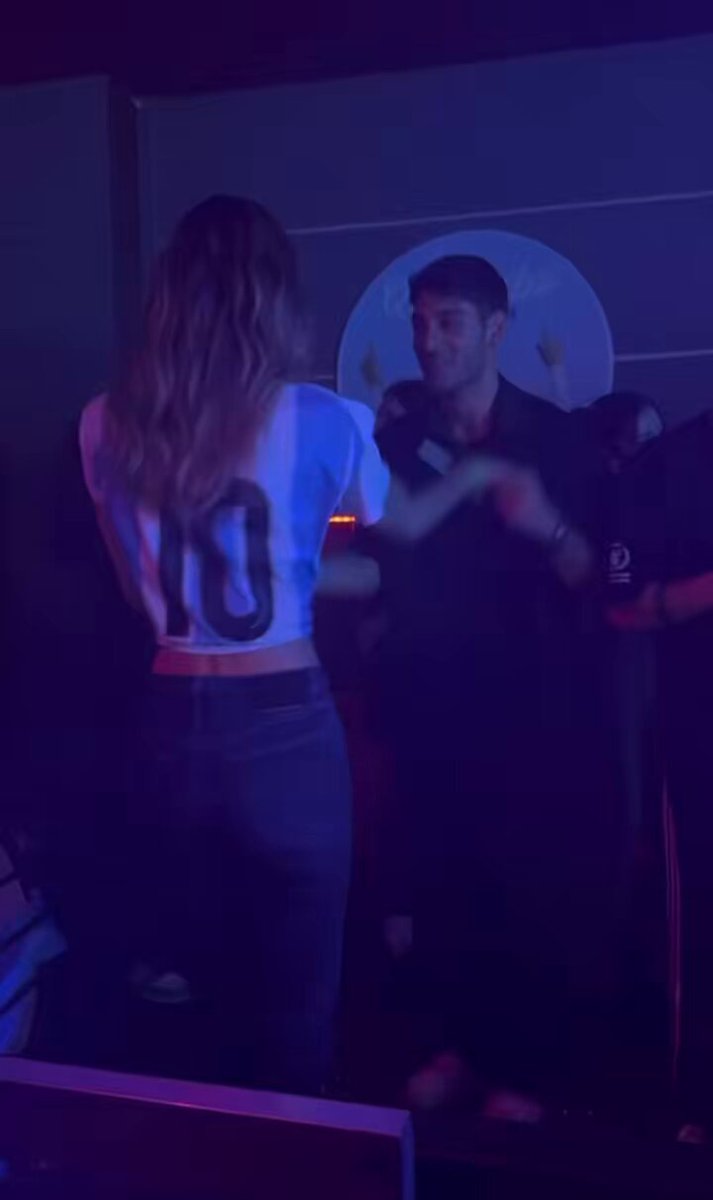 VOGLIO CREPARE (si sono spostati alla serata di Mauro) #helevier