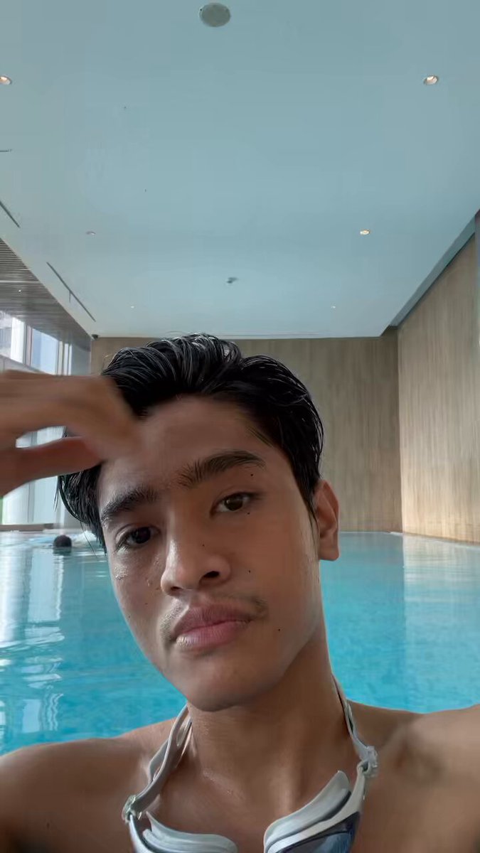 lets starting weekend 🍌☝🏼 (i loose 4kg btw) 😔