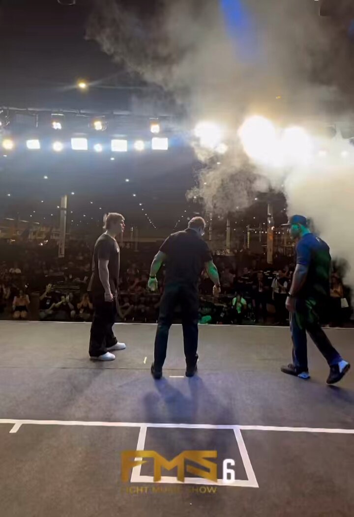 A primeira encarada entre o Minotouro e Tadalafellas 🔥 #FMS6