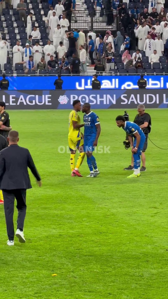 Lembra daquele otario que disse que entra na cabeça do Cristiano e do Messi? Hoje o Duran MIJOU na cabeça dele e o homem ficou puto KKKKKKKKKKKKKKKKKKKKKKKKKKKKKK