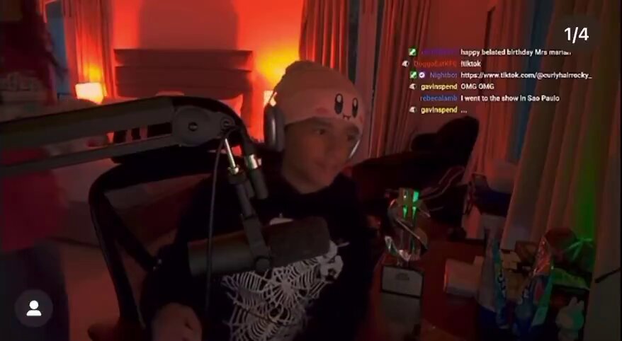 Mariah Carey popped into her 13-year-old son’s bedroom and ended up in his Twitch stream for a second. He got embarrassed and asked her to leave his room. Also, “Mrs. Carey.” 😂