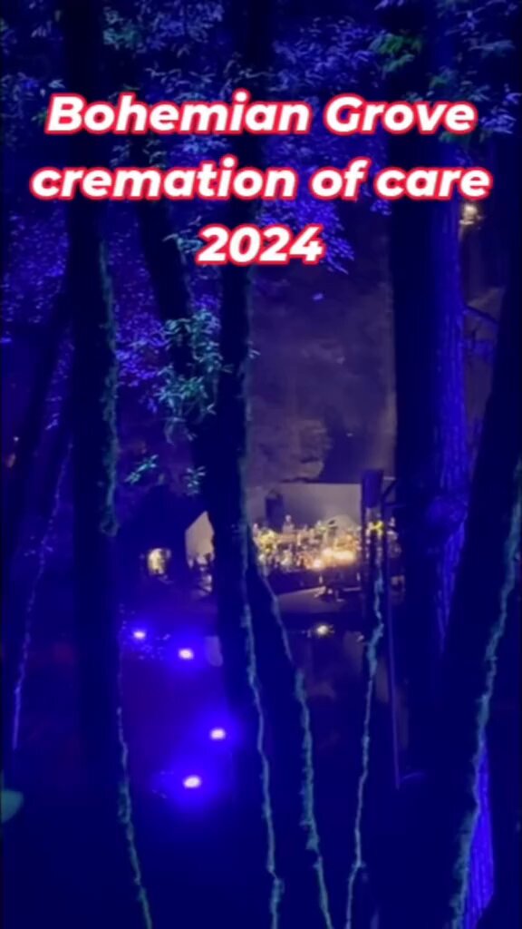 🗝 bohemian grove salah satu tmpt misterius di California (AS) ada sebuah grup elit yang suka berkumpul disini rekaman penyusup ditahun 2024 yang ngerekam masih anonim takut dikejar sama member bohemian dan dijadikan tumbal