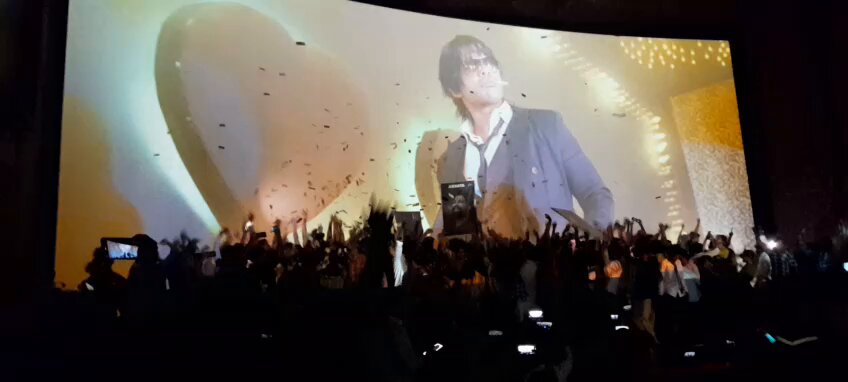 Uppal lo Re Release ki eppudaina choosav entra @prabhasraju Ninnu adigi bokka le Ram Charan #Arya2ReRelease #Arya2
