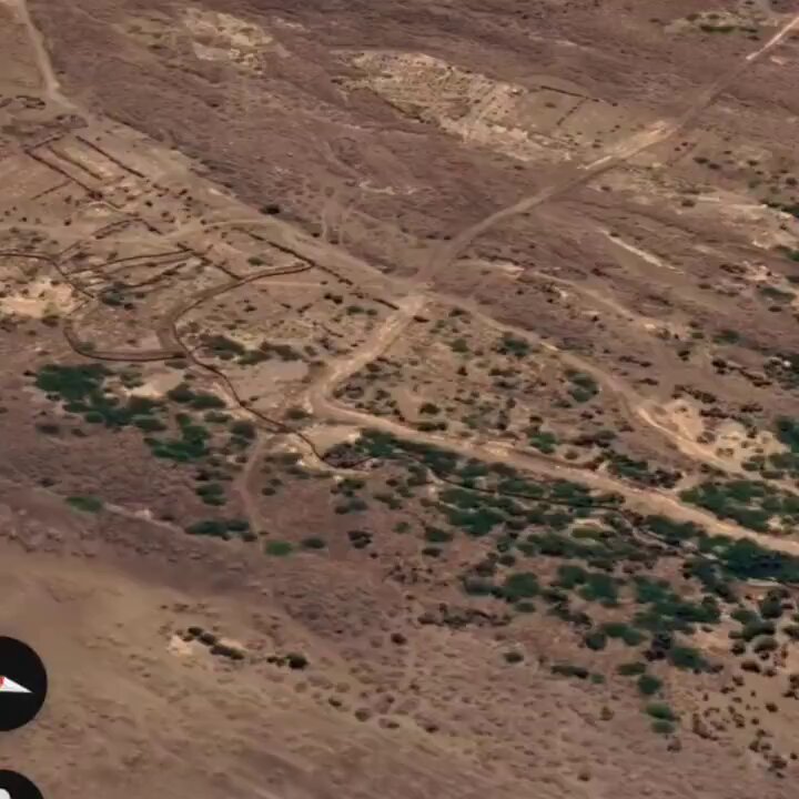 الحديدة: هذا هو المكان الذي تم استهداف قطيع من عناصر الحرس الإيراني والحوثيين في الفازة بالحديدة، و فيه شبكة أنفاق ضخمة وقنوات مائية إلى البحر الأحمر لتنفيذ الأعمال الإرهابية. تم الدعس بنجاح وضربة قوية 👌🔥