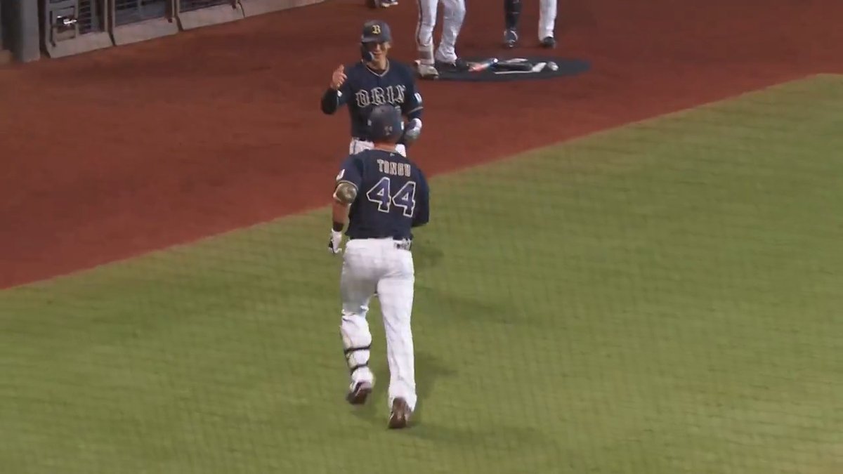 2試合連続弾‼️ オリックス #頓宮裕真 選手の第3号2ランホームラン🌈 #Bs2025 👇ライブ配信はこちら