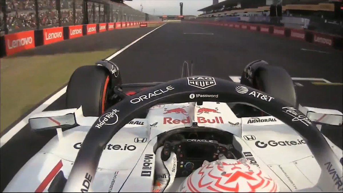 Watch as Max Verstappen takes his first pole of 2025 with a new lap record round Suzuka ⏱️🇯🇵