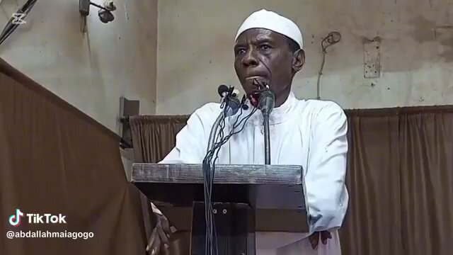 Wata Qissa tsakanin Malam da Yan Uwan sa akan Kujerun Hajj da Gwamna ya bashi. - Dr. Idris Abdulaziz Dutsen Tanshi