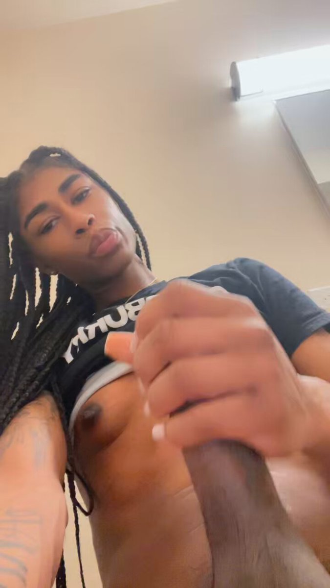 ts got me going loko 😵‍💫 can I shoot this lady cum for you daddy🤤