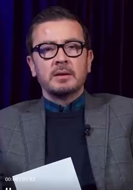 Ersin Düzen mala anlatır gibi anlatmış.