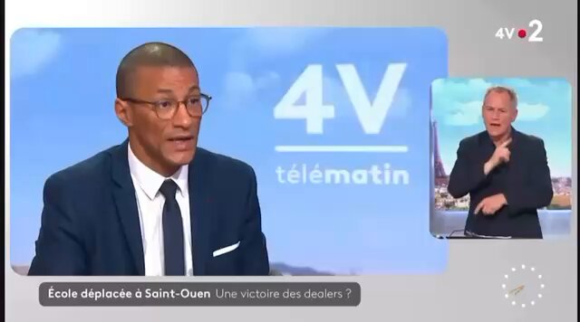 À nouveau pour Eric Coquerel pas de fermetures de classes ou d’école à Ville de Saint-Ouen-sur-Seine malgré ses communications récentes fausses —> voir communiqué de presse après la votation des parents d’élèves. Pendant que nous travaillons depuis des mois avec les parents d’élèves, l’Education nationale, la préfecture et les associations, les approximations du député ne sont pas à la hauteur des réalités du terrain et de la priorité de la municipalité : la sécurité de nos enfants, la démocratisation de l’excellence et l’éradication des trafics. Cher Éric Coquerel, pendant que nous agissons pour nos quartiers et alors que nous avons fermé 5 points de deals sur 7 en quatre ans avec un travail acharné de tous les partenaires, que nous rénovons les logements, végétalisons et embellissons l’espace public, c’est de soutien à tous les partenaires et acteurs plutôt que de polémiques politiciennes hors-sol dont Saint-Ouen a besoin de la part de ses parlementaires. Karim Bouamrane