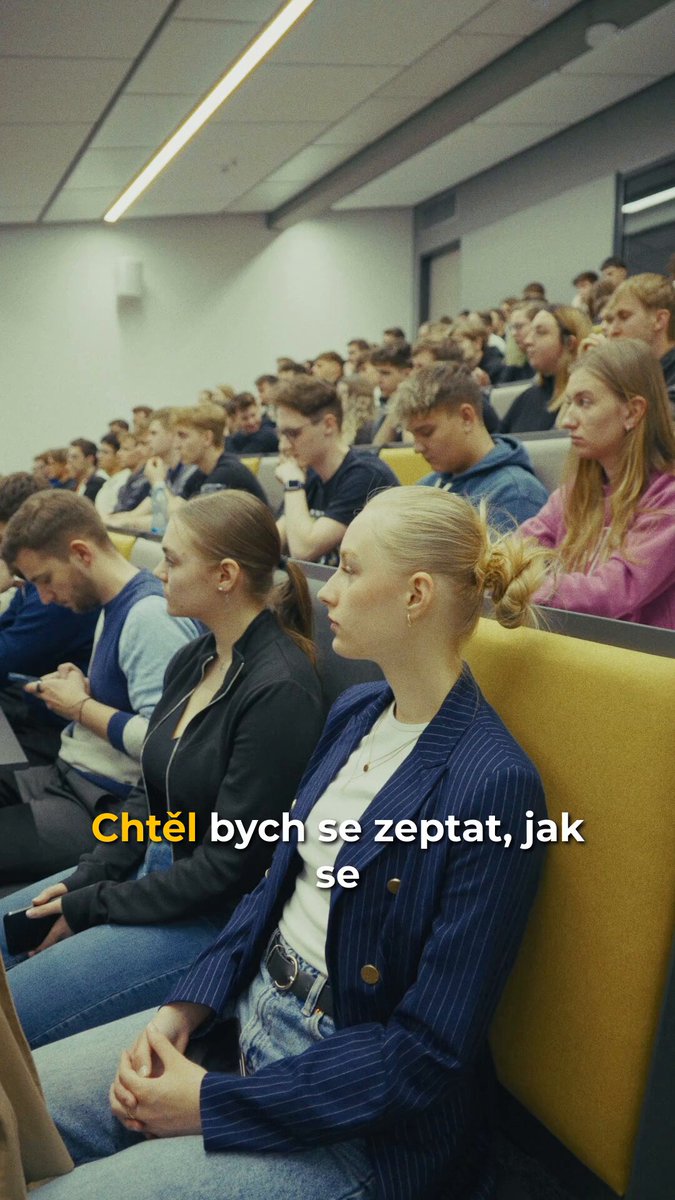 Demokracie nemá žádný nástroj, jak se bránit populistům, a je extrémně křehká. Proto závisí na každém z vás. 🇨🇿