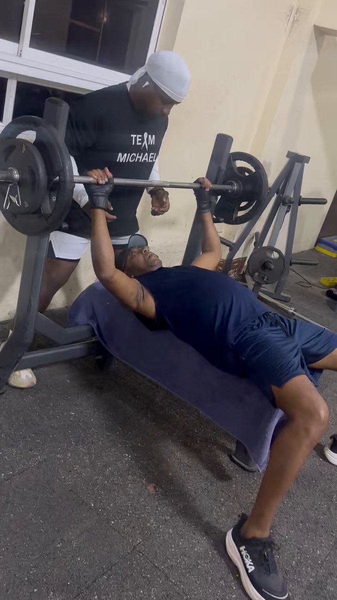 I hit 70kg for the first time in my life today. 60 year-old man! 😀