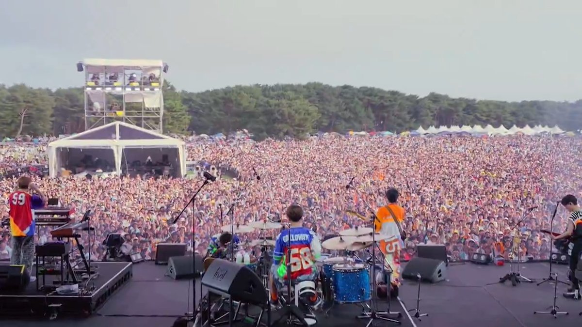 ＼⚡️ ロッキンLIVE映像 #先行公開⚡️／ ・・・ 🗓️5.14 (水) 発売 『 #超アリーナツアー2024 #SUPER_EIGHT 』 💿【 完(CAN)全生産限定盤 】収録 🎥“ #SUPER_EIGHT_ロッキン ” LIVE映像より /／ 🎸「 #言ったじゃないか 」を公開‼️ \＼ ・・・ #RIJF2024 🔻YouTubeはこちらから‼