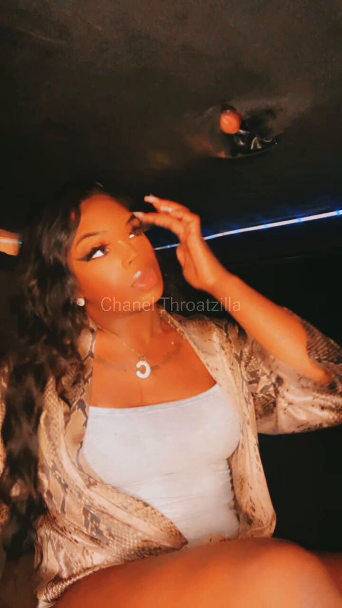 If your head don’t make him want to fck you- you aren’t sucking it right!!! 🤣 🫦👅🥵🤤 “Chanel mama I’m already laying down come ride me baby” “Ok honestly Chanel I just want to put the head of my dick in you” “I miss you so fck’n much” #ChanelThroatzilla #LasVegas #MilkingTable #Gloryhole #NSFW #VegasFreaks #Cucklist