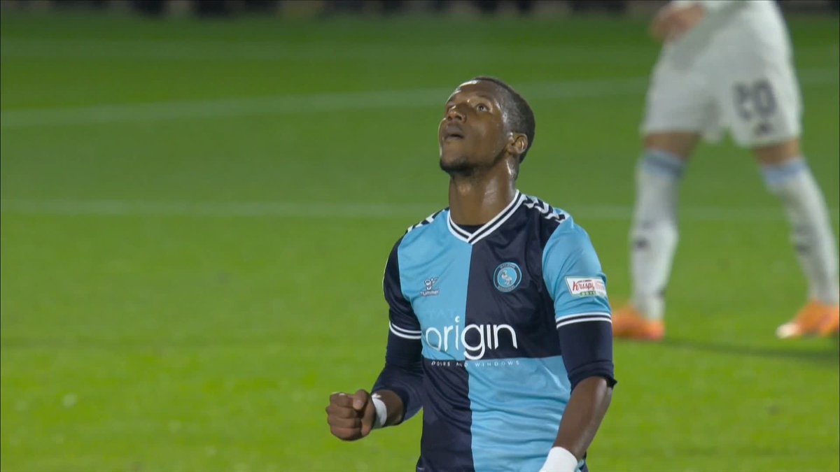 "He's a fantastic player, his work ethic...phenomenal story." Jobi McAnuff and Curtis Davies commend Richard Kone’s progress at Wycombe Wanderers 🌟