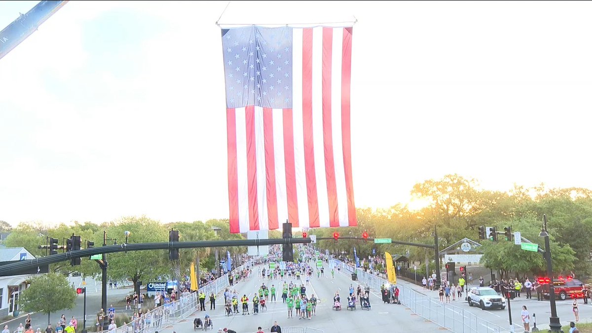 Good morning Charleston! Kick off your Saturday with the National Anthem, sung live at the 2025 Cooper River Bridge Run.