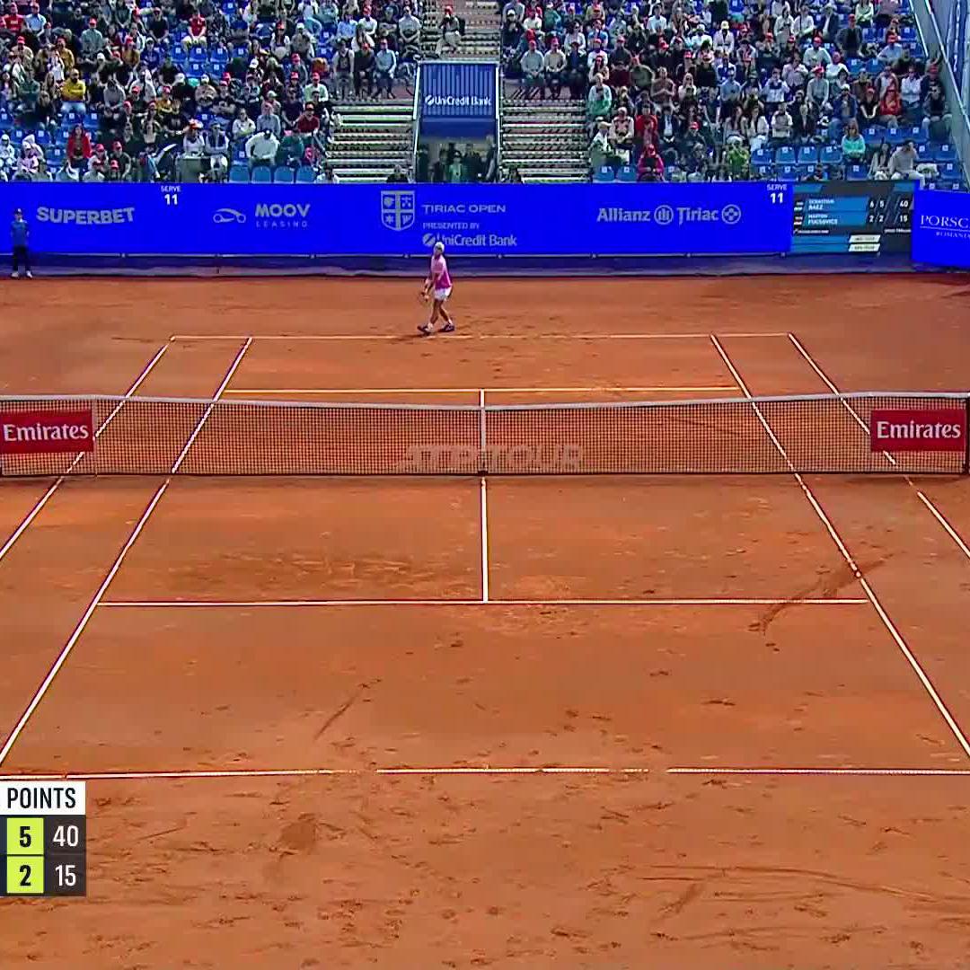 Clinical 💥 Sebastián Báez powers his way into the Bucharest final 6-2 6-2 🇦🇷 #TiriacOpen