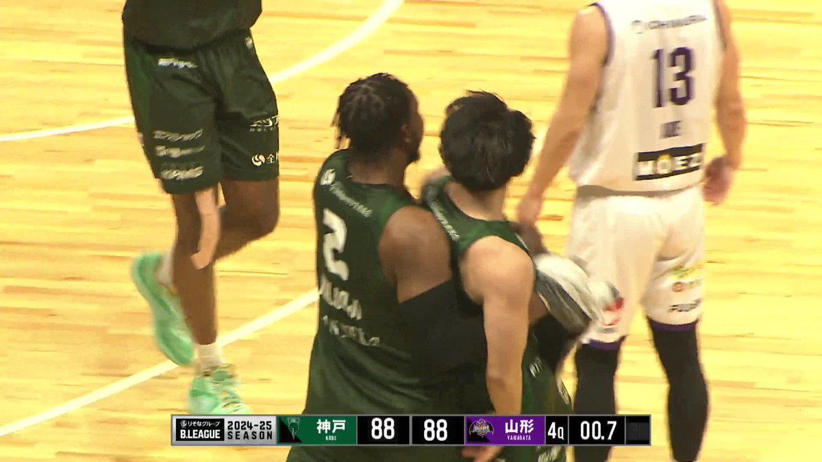 試合時間残り数秒3点ビハインドの場面でシュートを放ったのは・・・ 新ホームGLION ARENA KOBEで見事勝利を掴んだ神戸❤️🔥 野溝利一 神戸ストークス公式 📡バスケットLIVEで見逃し視聴 #Bリーグ #りそなグループ