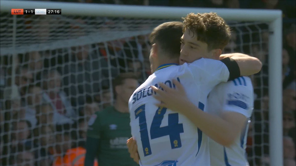 What a stunning strike from Leeds United's Daniel James 😨