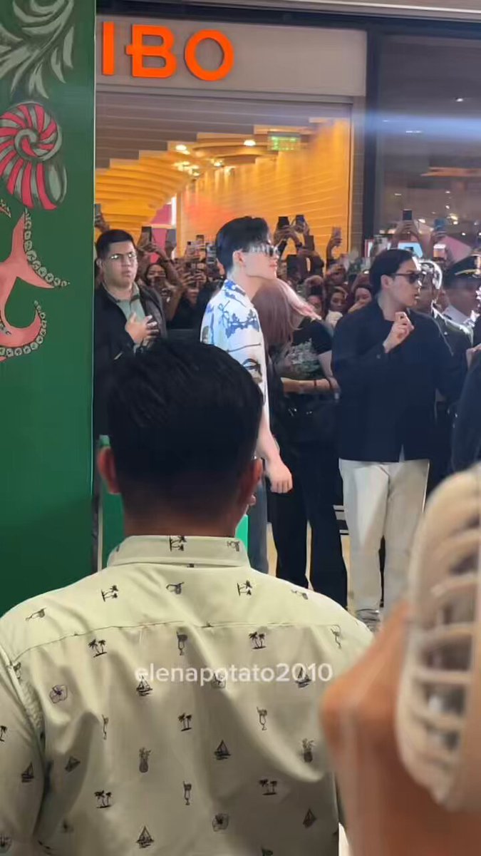 Yung basher ka pero pahiya ka sa dami ng sumigaw WAHAHAHAHAHAHAHAHAHA wala rin kaming pake sayo ate