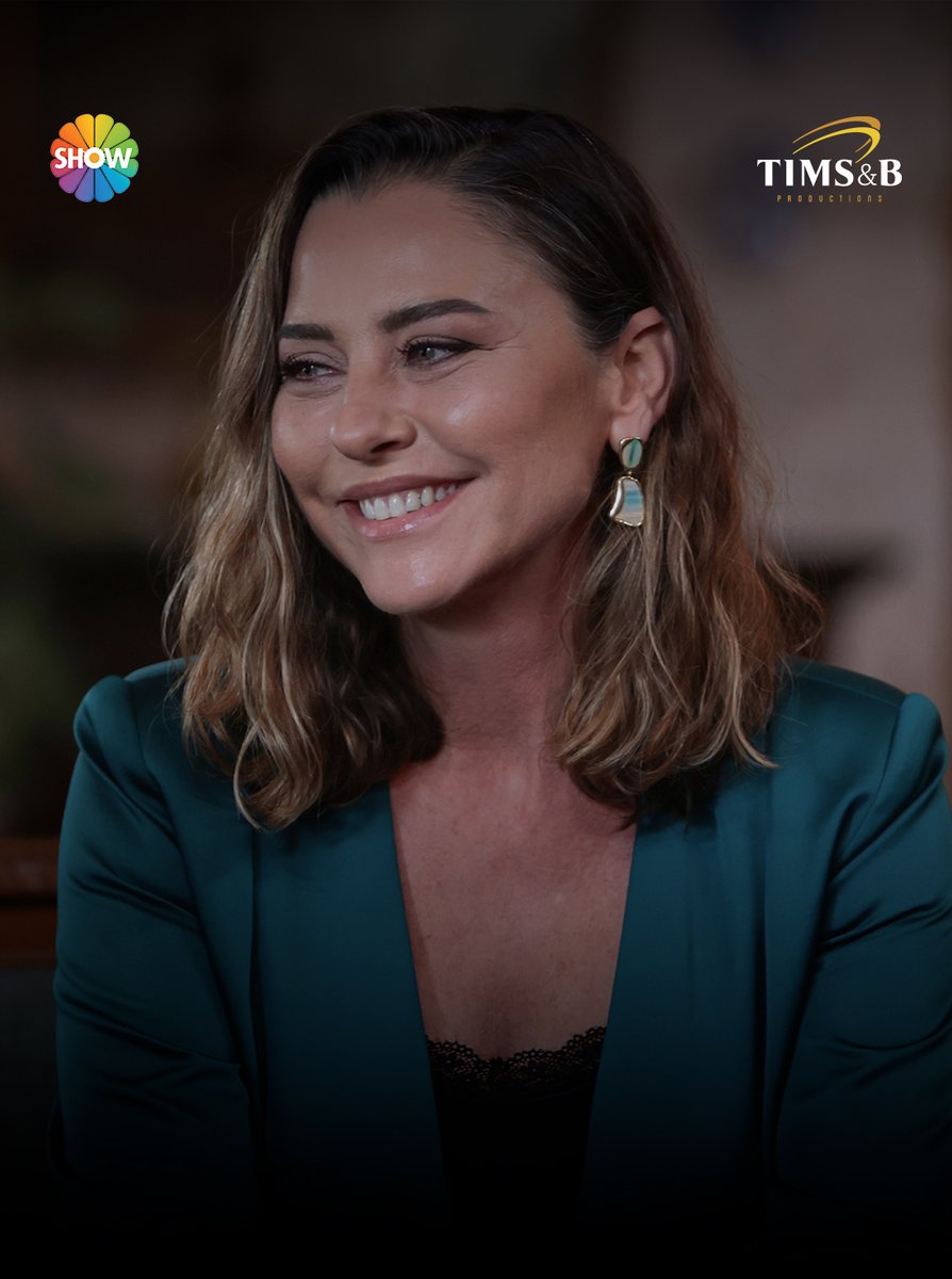 “Sen şimdi bir an önce benimle evlenmek mi istiyorsun?” #SiyahKalp yeni bölümüleriyle her Perşembe 20.00’de @showtv’de 🖤 @timsandb