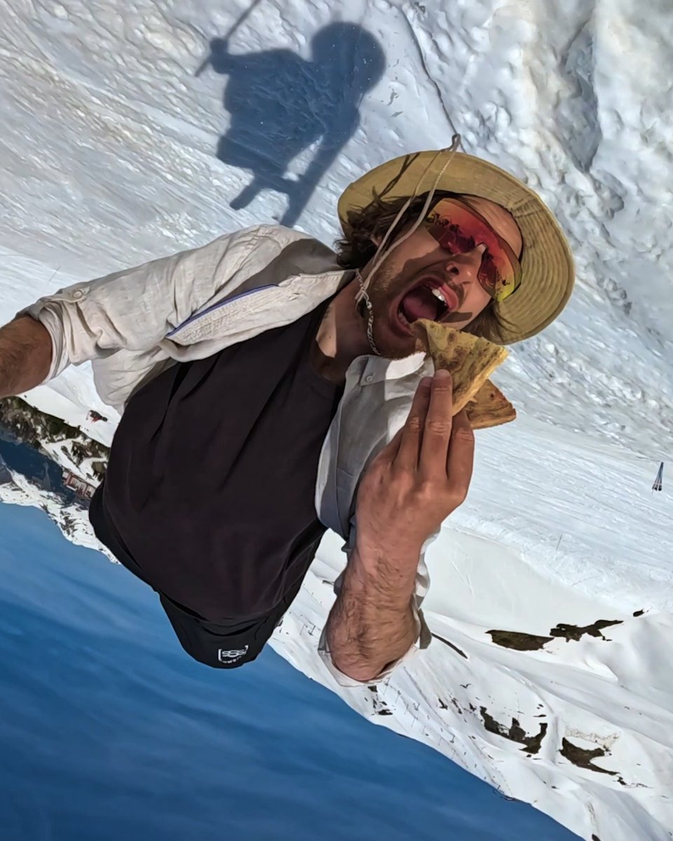 All pizza, no french fry 🍕 $500 #GoProAwards recipient Anthony Roobert doesn't stop his ski day for lunch. Shot in 4K120 on #GoProHERO13 Black. #GoPro #GoProSnow #Ski #Skiing