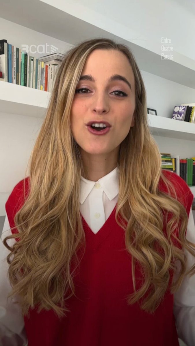 L’avi de la Carol Rovira tenia una barraca als arrossars de Deltebre. Amb els anys, la família l’ha anat convertint amb les seves pròpies mans en una caseta d’allò més acollidora. Pots veure el capítol d’”Entre Quatre Parets”, a la plataforma 3Cat #Entre4Parets3Cat
