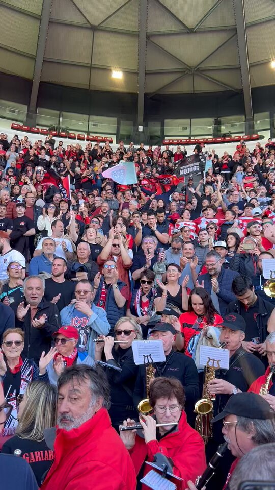 Love this place, living the dream ❤️🖤