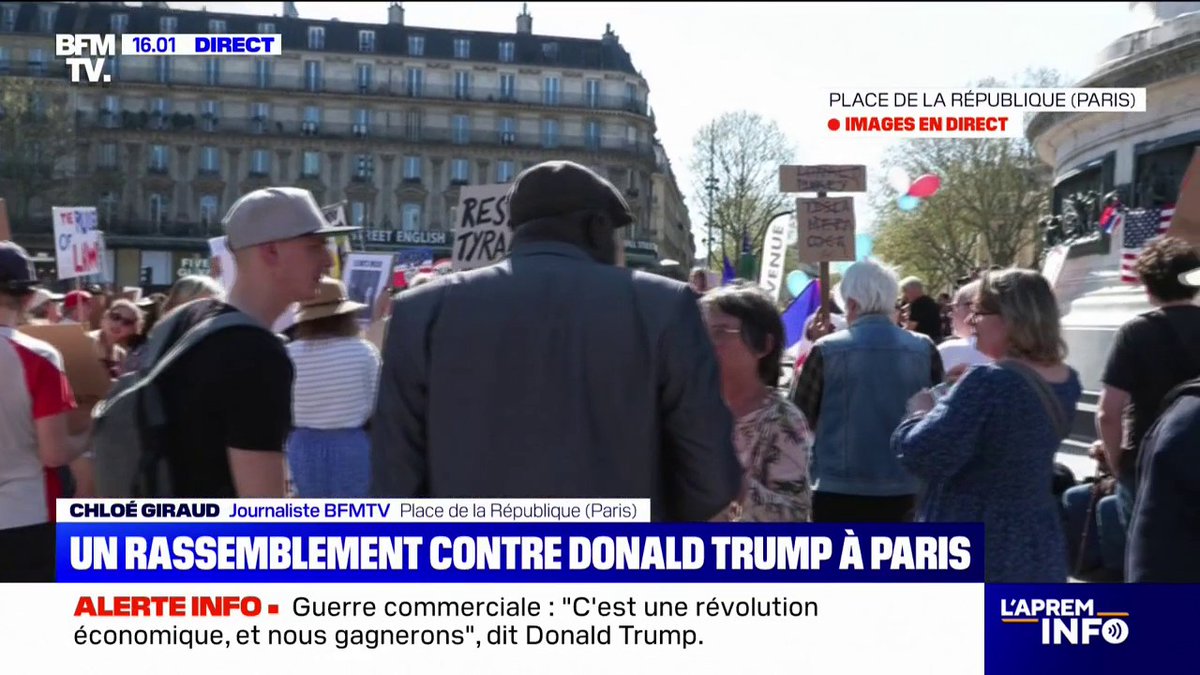 Un rassemblement est en cours à Paris, place de la République, contre la politique de Donald Trump