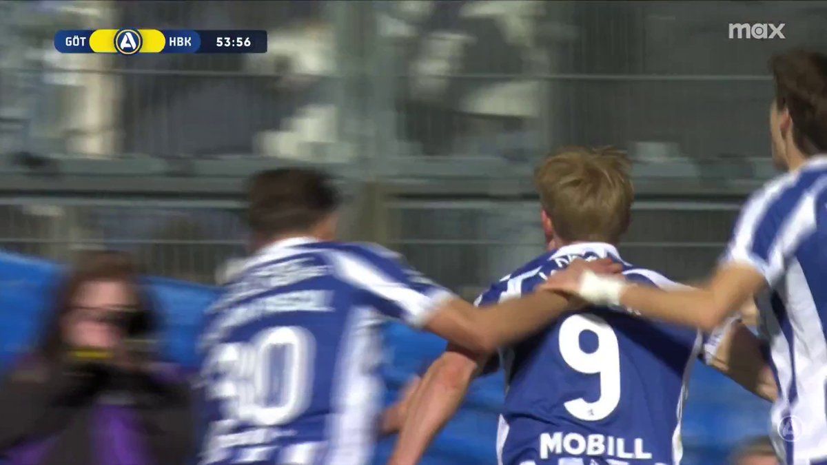 1-0 IFK Göteborg! Max Fenger är på rätt plats när Tim Rönning försöker sparka undan bollen 🔵⚪ 📲 Se matchen på Max