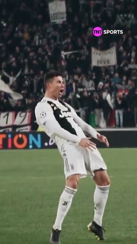 NUNCA PROVOQUE A BESTA ENJAULADA! 🤖7️⃣ Nesse dia, com certeza o Simeone se arrependeu de ter comemorado tanto na primeira partida. Mais um momento HISTÓRICO e EMOCIONANTE que o CR7 nos proporcionou. 🥺 #CasaDaChampions