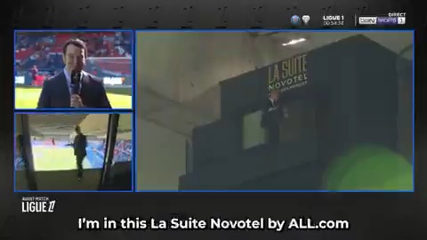 📢 [SCÈNE INÉDITE AVANT-MATCH 🎬⚽] | [EXCLUSIVE PRE-MATCH SCENE 🎬⚽] 😭 Quand Darren Tulett se détend un peu trop avant le coup d’envoi d'un match du sellout… 🛏😴 📍 En direct du Parc des Princes, entre détente et passion du football, découvrez cette séquence inédite où Darren oublie un peu qu'il est à l'antenne... 😆 💡 Et si vous viviez la même expérience à l'occasion d'un match du Paris Saint-Germain ? #NovotelHotels, ALL Accor et beIN SPORTS vous offrent la chance de gagner une nuit dans La Suite Novotel by une chambre d'hôtel exclusive construite au sein du Parc des Princes ! 🏨🔥 👉 Rendez-vous sur X et Instagram beIN SPORTS pour jouer ! 👈 -------------------------------------------------------------------------------------------------------- When Darren Tulett gets a little too comfortable before a sellout game kick-off… 🛏😴 📍 Live from the Parc des Princes, between relaxation and passion for football, discover this original moment where Darren forgets he’s on the air… 😆 💡 What if you had the same experience on the occasion of a Paris Saint-Germain match? #NovotelHotels, ALL Accor and beIN SPORTS are offering you the chance to win a night in La Suite Novotel by an exclusive permanent hotel room built within the Parc des Princes! 🏨🔥 👉 Join the game on X or Instagram beIN SPORTS! 👈