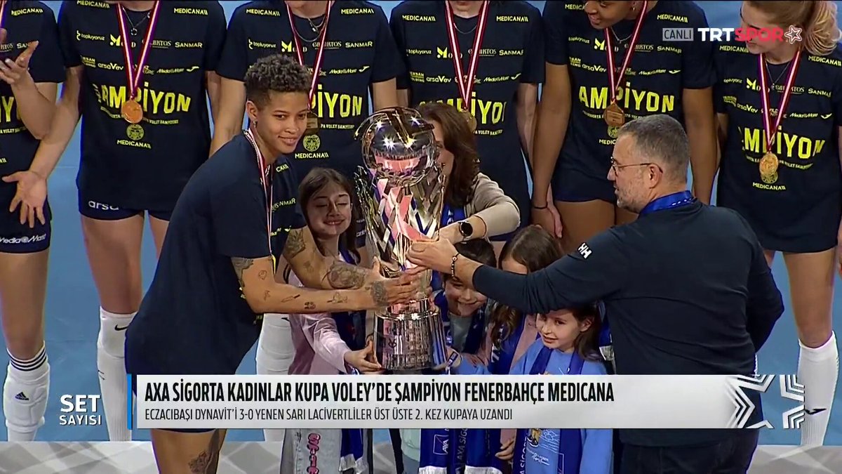 ŞAMPİYON FENERBAHÇE MEDİCANA! 🏆