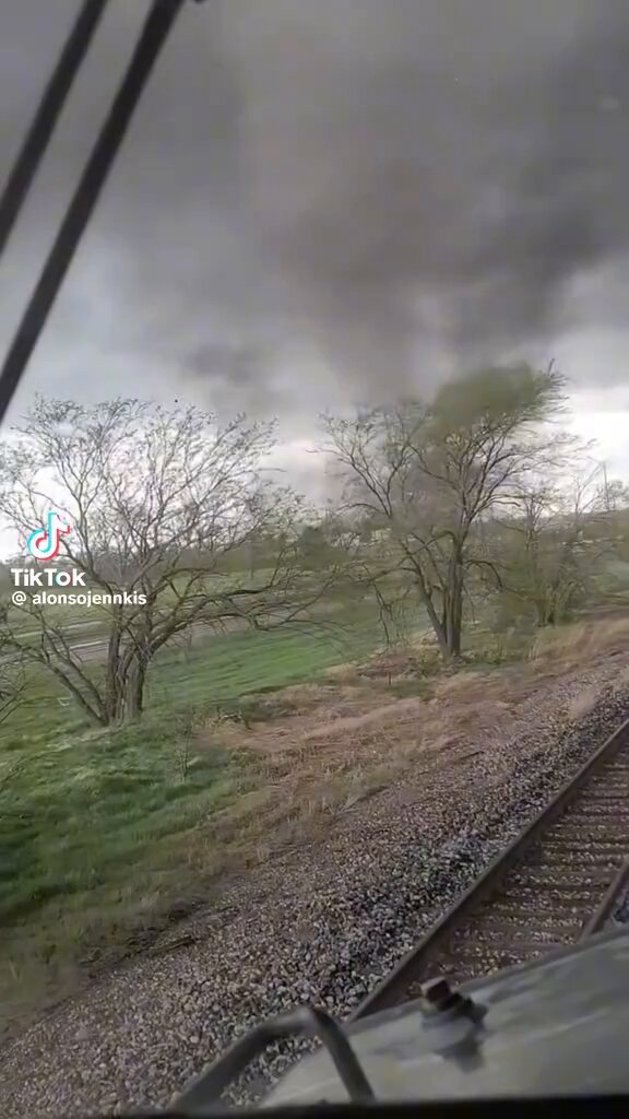 🚨 CRAZY video for a Tornado hitting a Train on the tracks in Nebraska yesterday