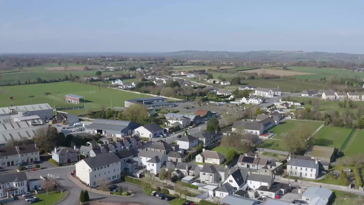Na deartháireacha Sampson roimh an cath ollmhór idir Port Láirge 💪 Brothers Jason and Killian Sampson on playing for Offaly together 📆 Dé Domhnaigh/Sunday ⏰ 13:15 🥎 Waterford GAA v Official Offaly GAA Shinrone Gaa